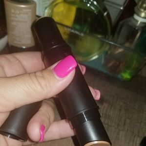 Smashbox shaping foundation soft contour